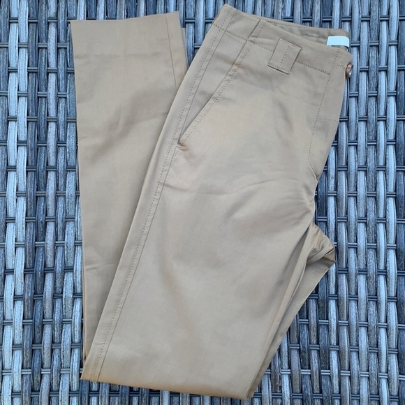 𝅺D. EXTERIOR Tan Satin Pants - Picture 4 of 16